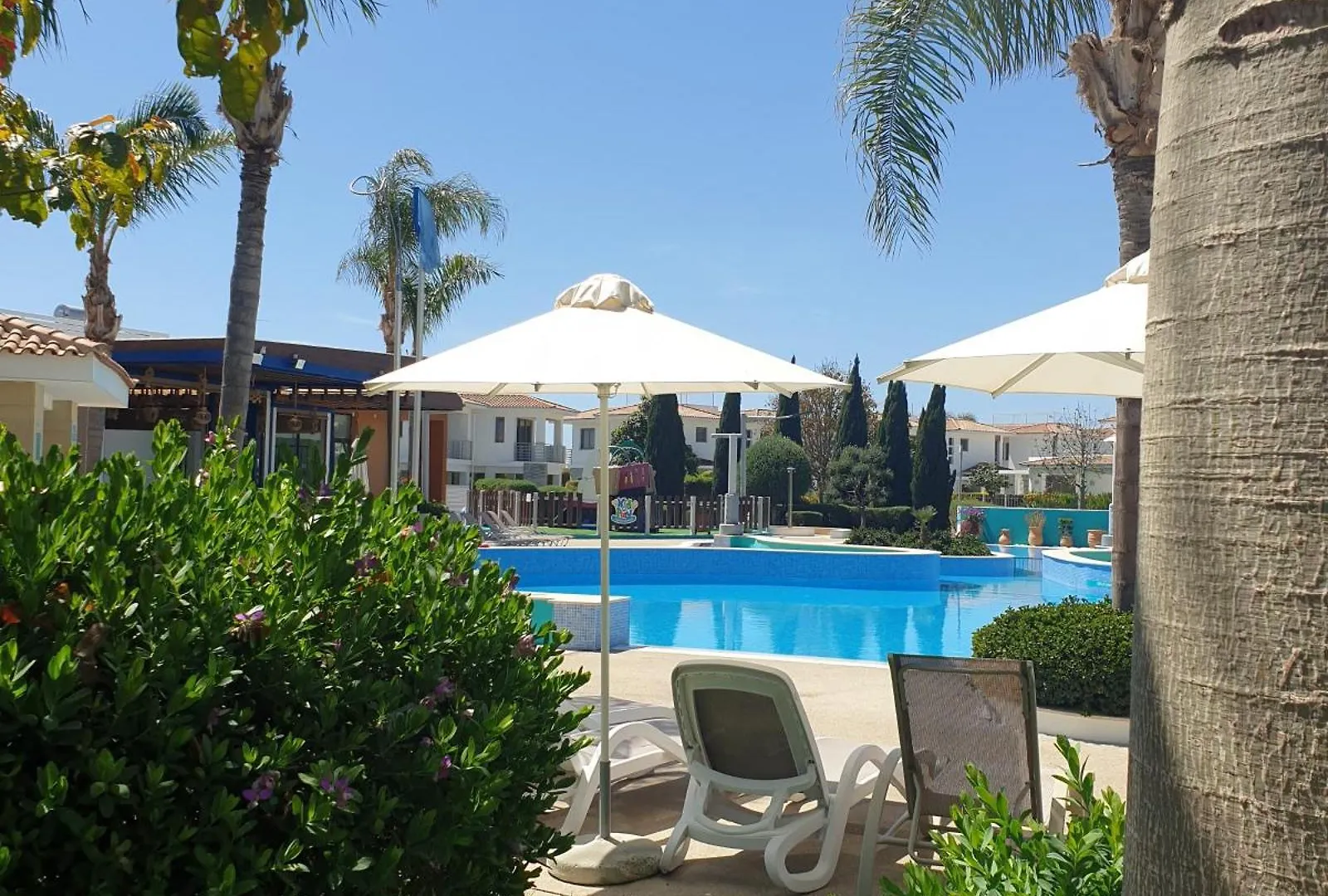 Luxury Beachfront Villa With Private Pool, Yoga & Sea Adventures Larnaca 0*,